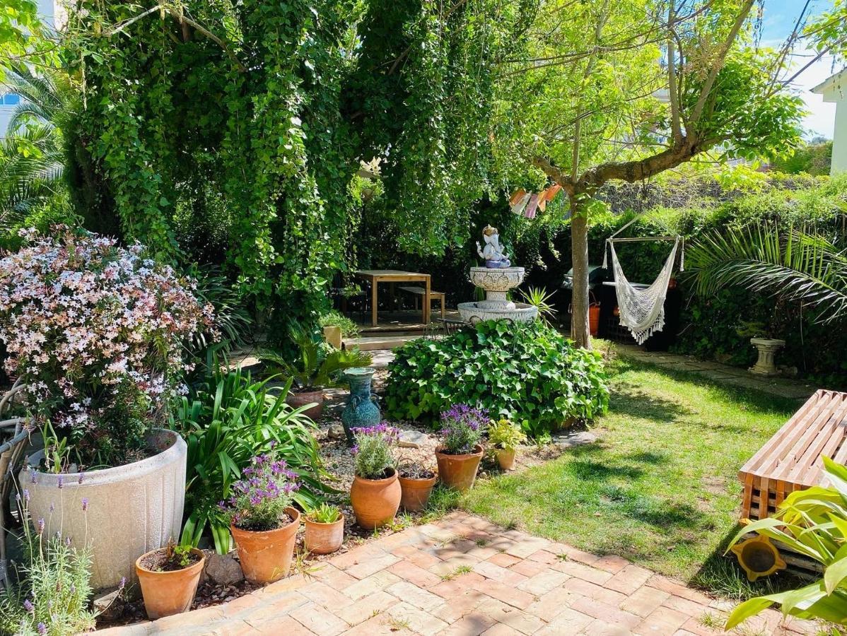 Charming Apartment In A Duplex With Garden & Balcony Cunit Exteriör bild