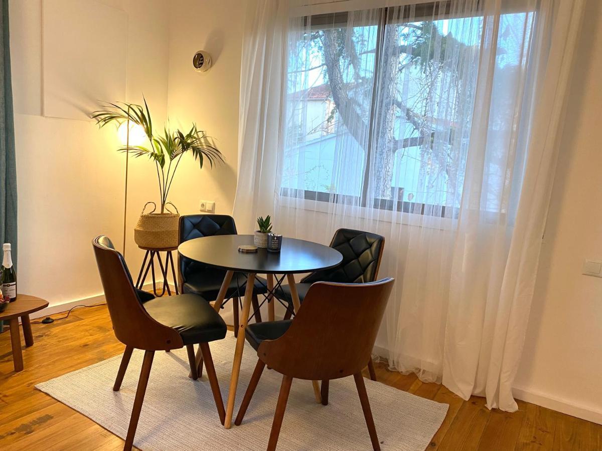 Charming Apartment In A Duplex With Garden & Balcony Cunit Exteriör bild